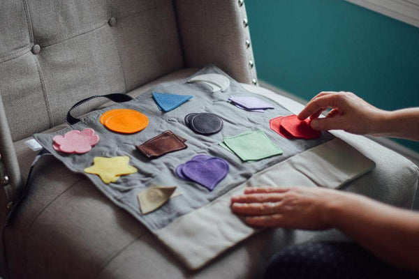 Pretend Play Sets - Learning Toys for Toddlers - Deluxe Shape Sorter Travel Toy - Mouse Loves Pig