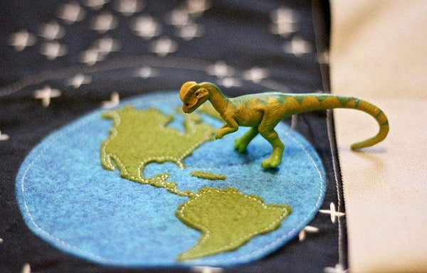 Pretend Play Sets - Space Dinosaurs.